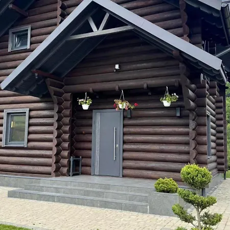 Holiday home Hilltop