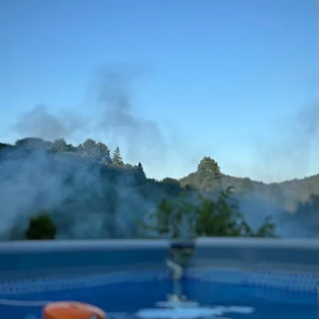 Holiday home Hilltop *